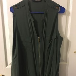 Kardashian zipper blouse